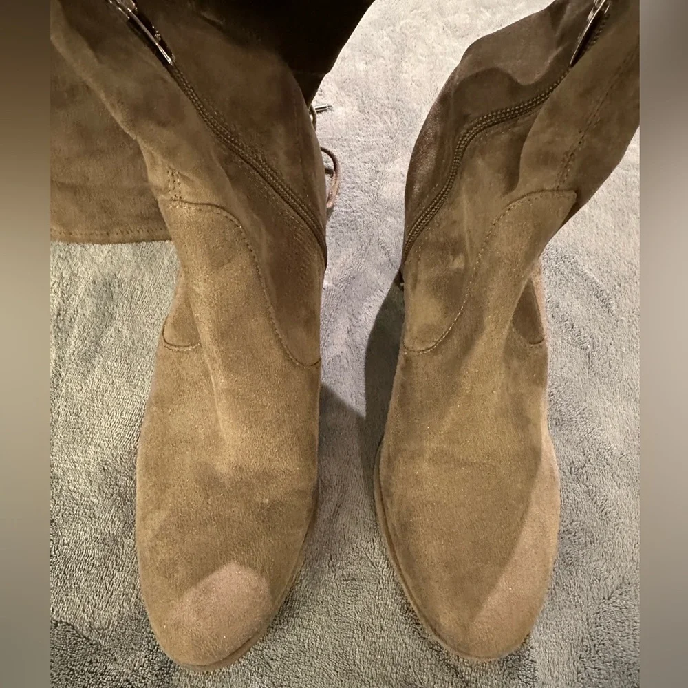 Marc Fisher 20 inch high over the knee brown suede boots size 6.5